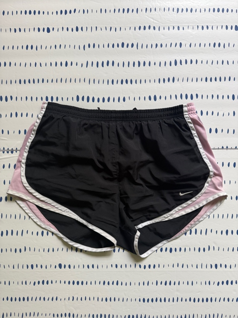 Nike Dri-Fit Tempo Running Shorts - Black & Light Pink - Picture 2 of 4
